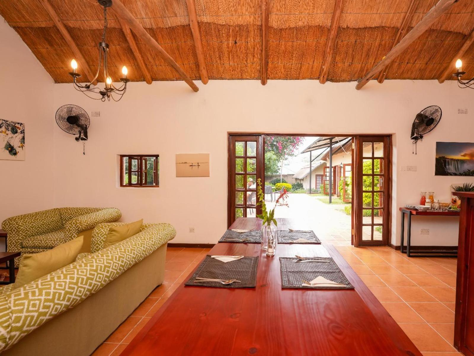 The Little Outlook Bed & Breakfast Victoria Falls Exterior photo
