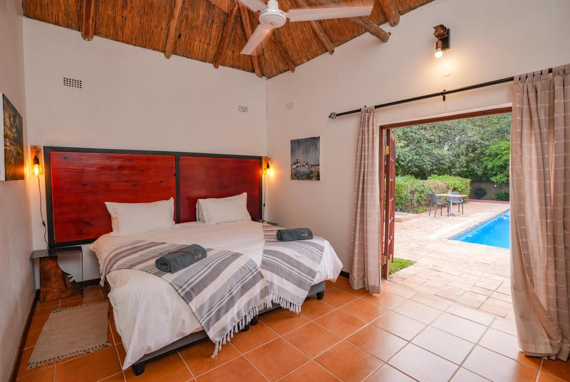 The Little Outlook Bed & Breakfast Victoria Falls Exterior photo
